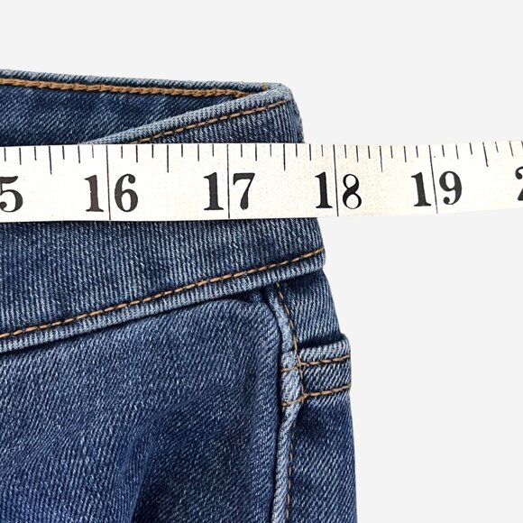 Old Navy Womens Power Straight Ripped Distressed Jeans Size 12 Long Straight Leg - Picture 8 of 11